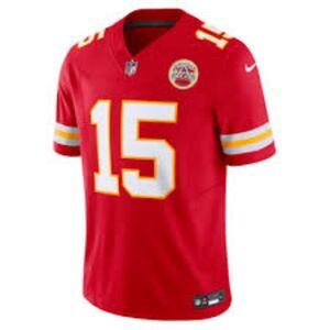 Kansas City Chiefs Patrick Mahomes Jersey - Size XL - RUNS SMALL